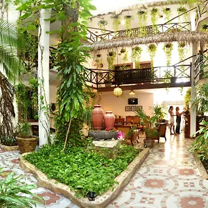 Mariposa Boutique - 5th Avenue Отель Плая-дель-Кармен