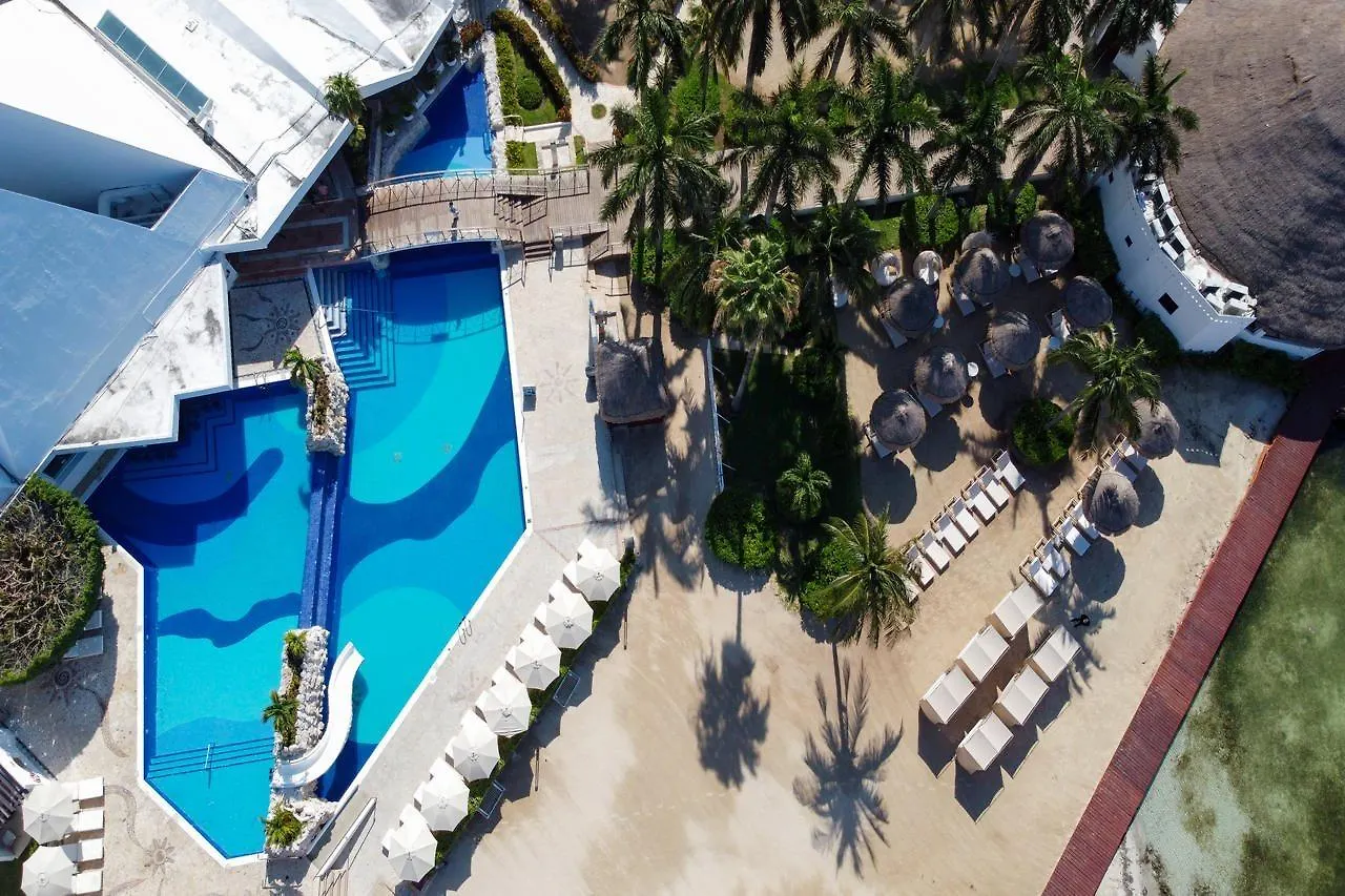 מלון קנקון Sunset Marina & Yacht Club אתר נופש